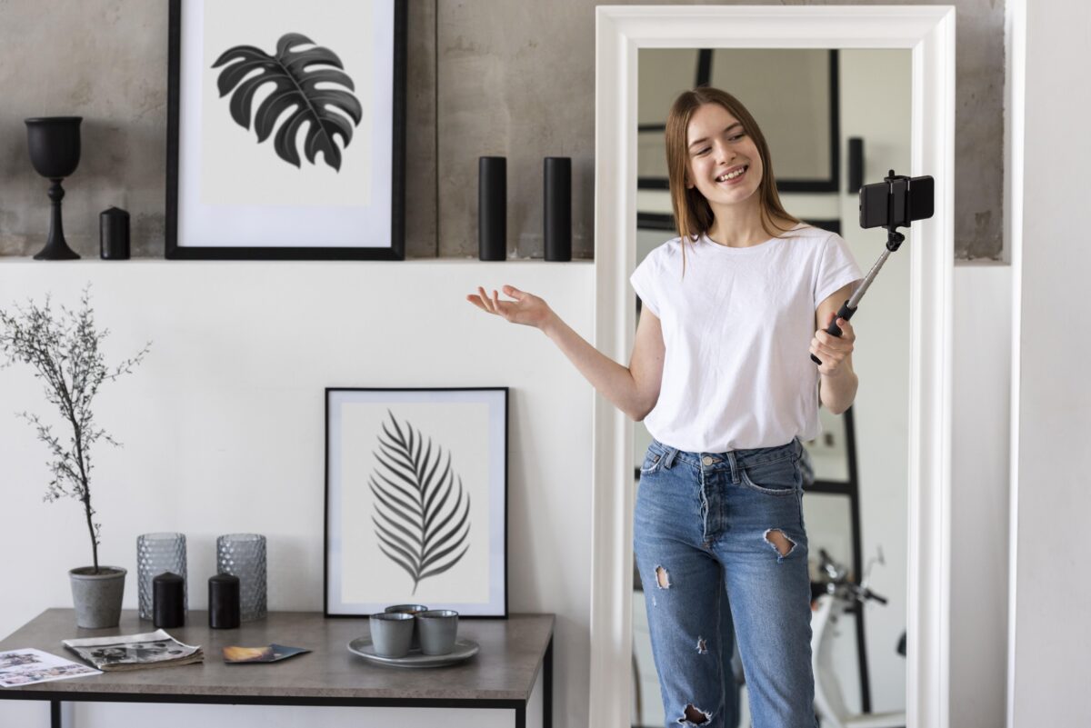 Influencer display home touring for marketing purposes